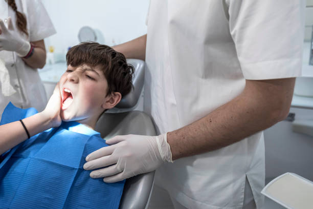 Best Walk-In Emergency Dentist in Waupun, WI